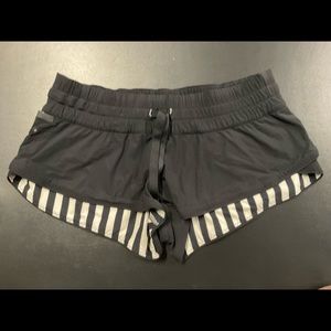 Women’s Lululemon Reversable 2 Inch Board Shorts, Black and White Striped, Small
